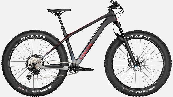 Canyon Dude CF 9 Mountain Bikes compress