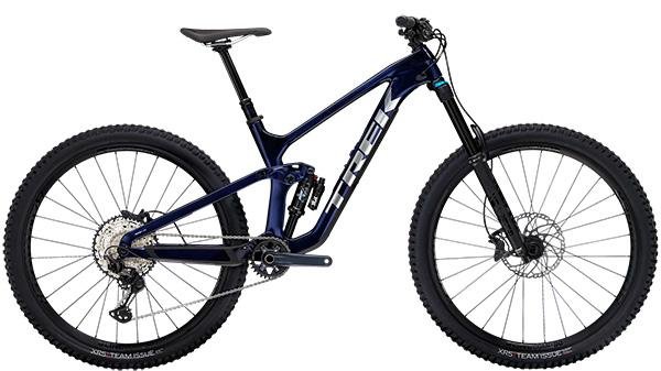 Trek Slash 9.7 Mountain Bike01 compress